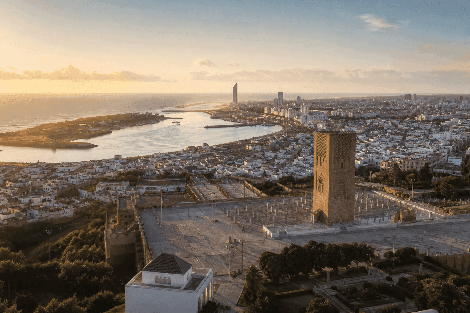 Vue de Rabat et la Tour Hassan — IPTV MAROC